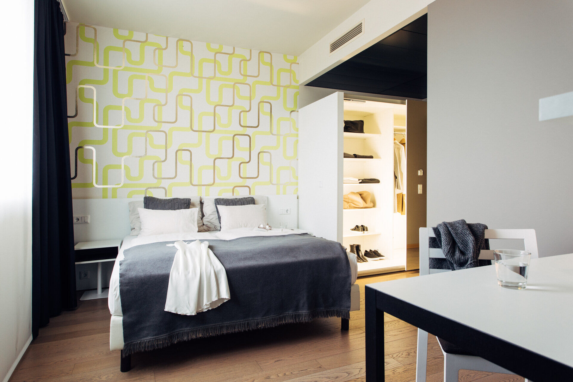 harryshome_18_72dpi_ap_dz-206-von-321