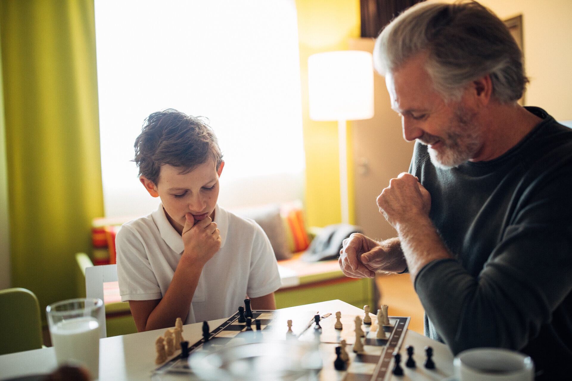 harryshome_18_72dpi_ap_dz-234-von-321