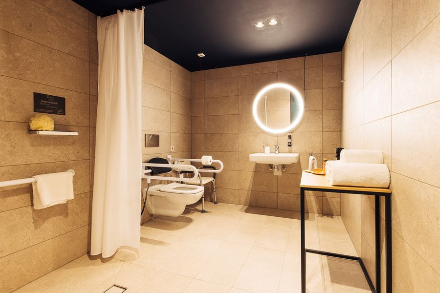 Barrier Free Bedroom